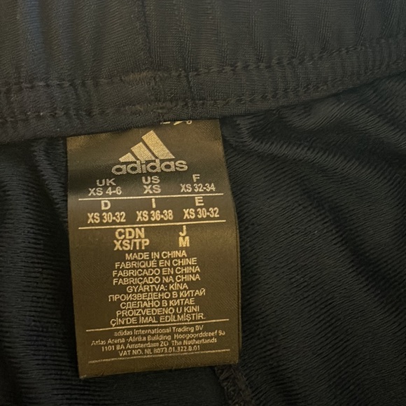 Navy Adidas jogger pant - Picture 5 of 8